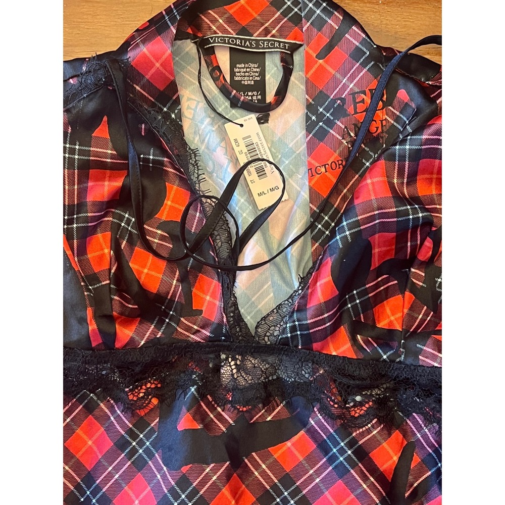 Victorias Secret Red Plaid Graffiti Logo Satin Slip Dress and Robe Set M/L NWT